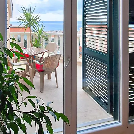 Awesome In Kastel Kambelovac Apartament Kaštela