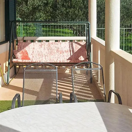 Awesome In Kastel Kambelovac Apartament